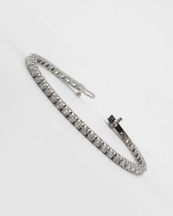 Jojoclouds Stylish Hoop Earrings - Image 2