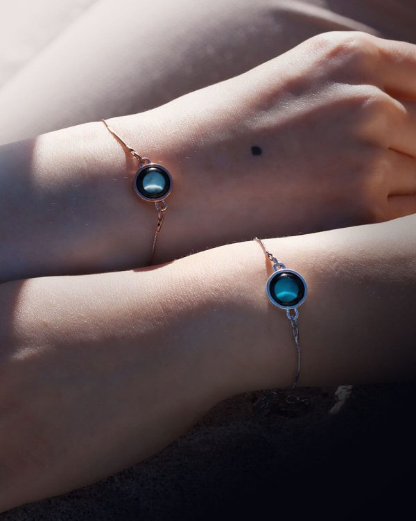 Jojoclouds Classic Gold Bracelet - Image 4